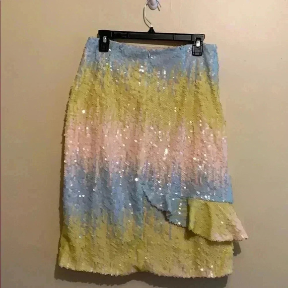 Endless Rose Skirt - Picture 6 of 9